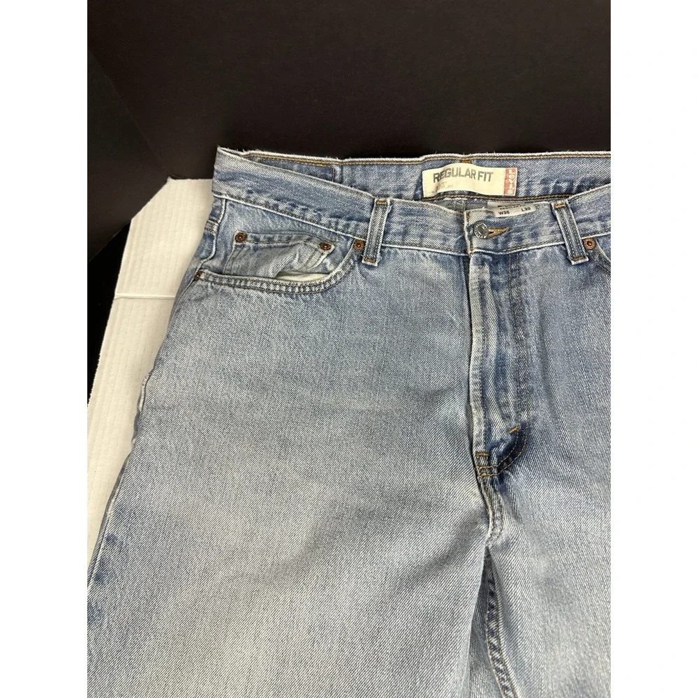 Vintage Levis 505 Jeans Mens 36x30 Regular Fit Faded Medium Wash Blue Denim Y2K